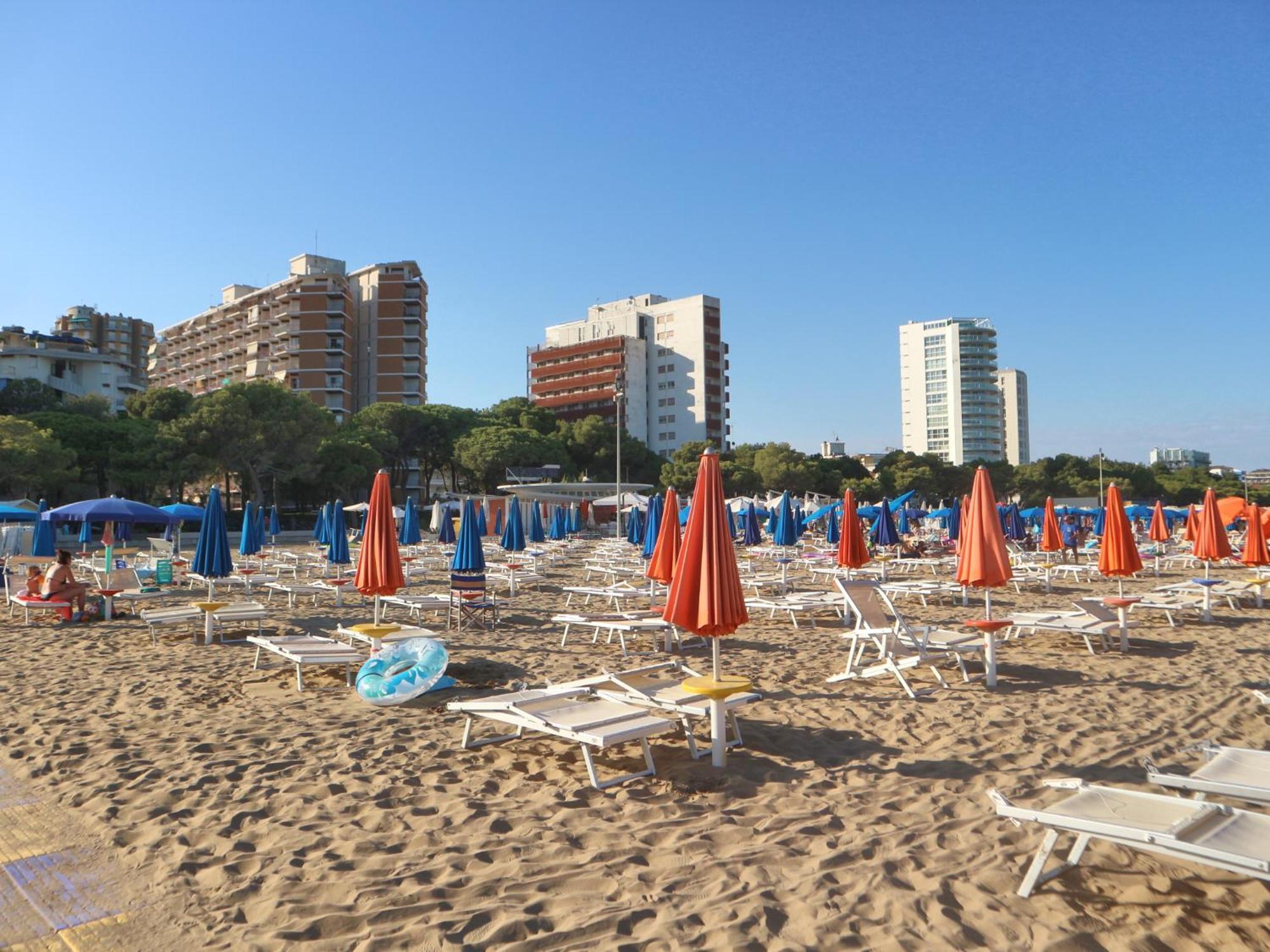 Alideco Appartement Lignano Sabbiadoro Buitenkant foto