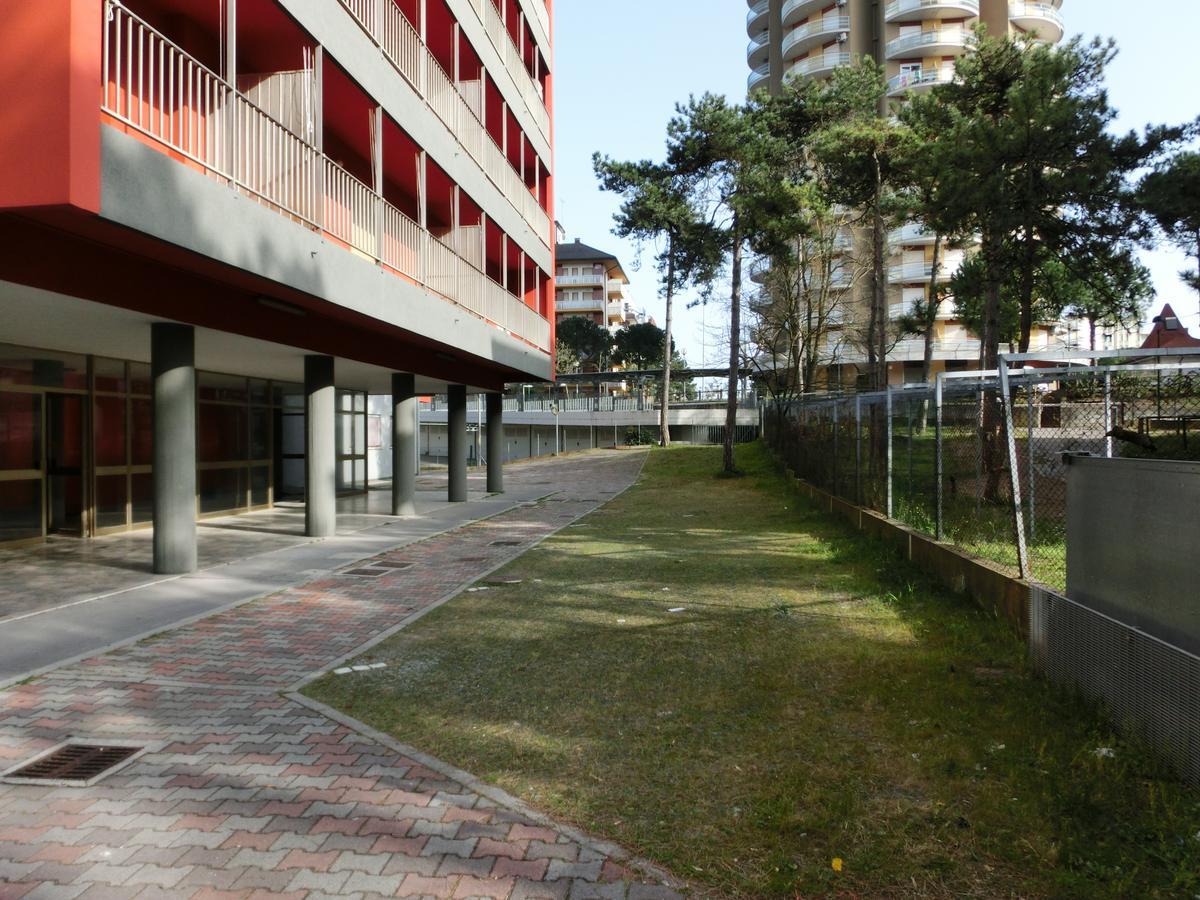 Alideco Appartement Lignano Sabbiadoro Buitenkant foto